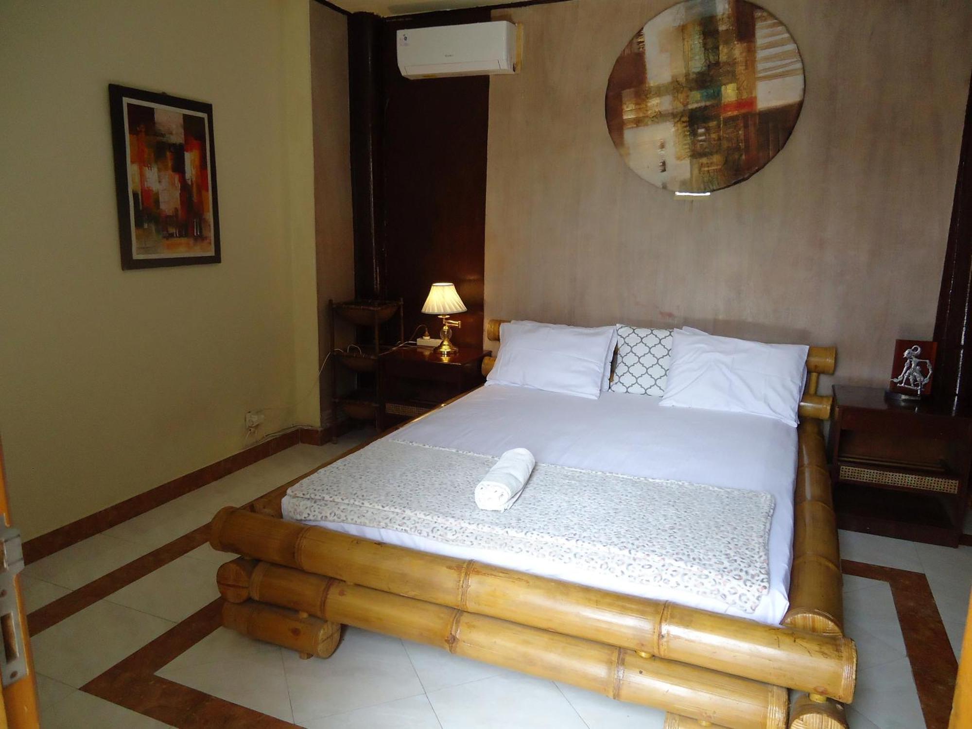 The Reinhold Guesthouse Bali Kerobokan Exterior foto